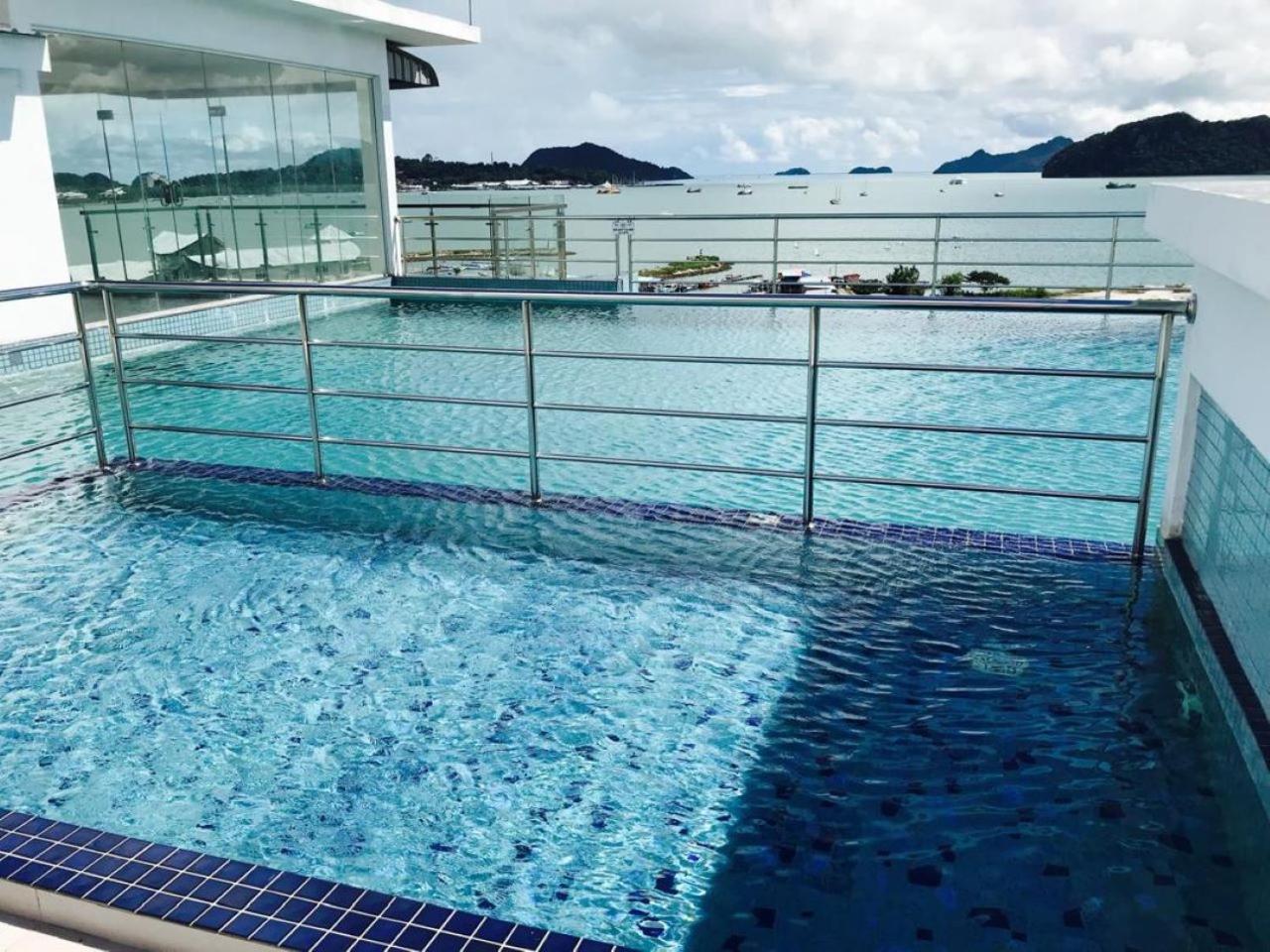 Maya Seaview Families Suite Apartment + Sky Pool Kuah Exterior foto